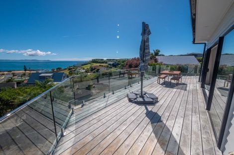 Photo of property in 7 Dudley Crescent, Cable Bay, 0420