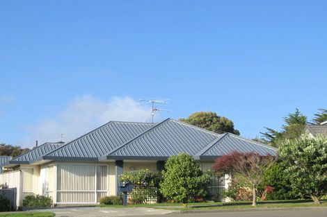 Photo of property in 10 Westridge, Camborne, Porirua, 5026