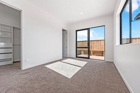 Photo of property in 48 Whakairo Crescent, Gulf Harbour, Whangaparaoa, 0930
