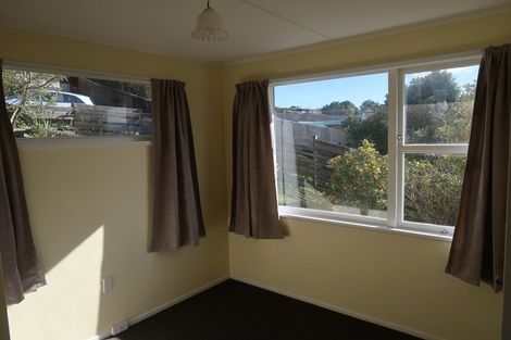 Photo of property in 44 Acacia Avenue, Maungaraki, Lower Hutt, 5010