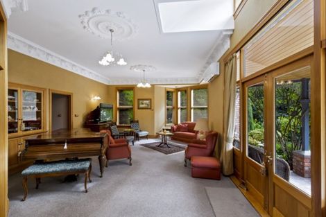 Photo of property in 8 Rutherford Road, Lake Hayes, Queenstown, 9371