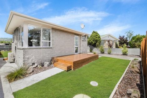Photo of property in 16 Dunoon Place, Woolston, Christchurch, 8062