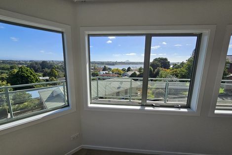 Photo of property in 47 Victory Street, Welcome Bay, Tauranga, 3112