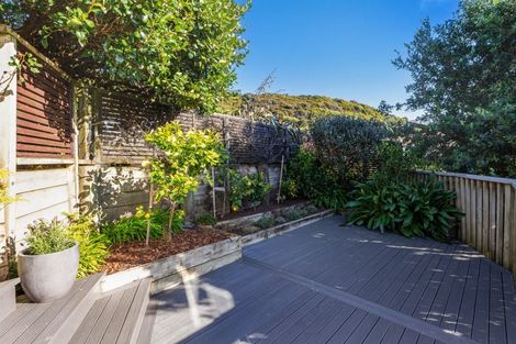 Photo of property in 18 Leeward Drive, Whitby, Porirua, 5024