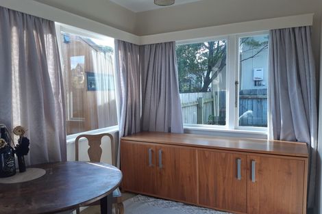 Photo of property in 43 Mandalay Terrace, Khandallah, Wellington, 6035