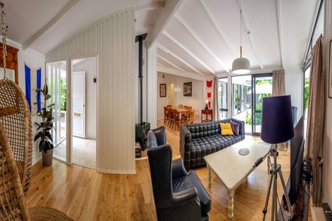 Photo of property in 28 Florance Avenue, Russell, 0202