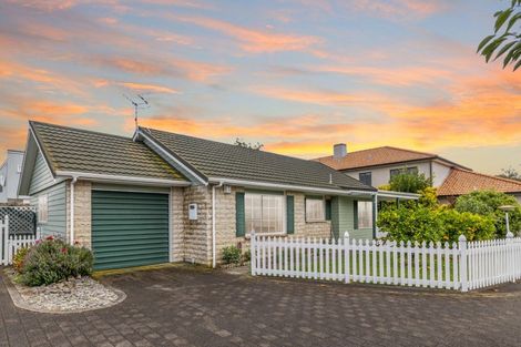 Photo of property in 7/21 Havelock Road, Havelock North, 4130