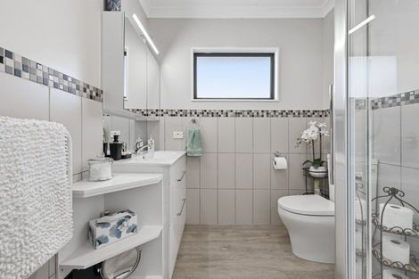 Photo of property in 6a Taramea Rise, Pyes Pa, Tauranga, 3112