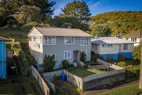 Photo of property in 25 Northumberland Street, Cannons Creek, Porirua, 5024