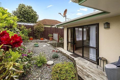 Photo of property in 66c Main Road, Titahi Bay, Porirua, 5022