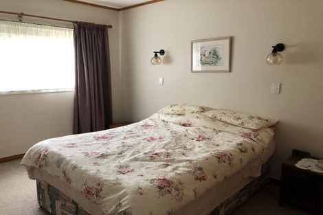 Photo of property in 73a Centreway Road, Orewa, 0931