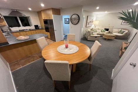 Photo of property in 13 Ellangowan Road, Waiake, Auckland, 0630