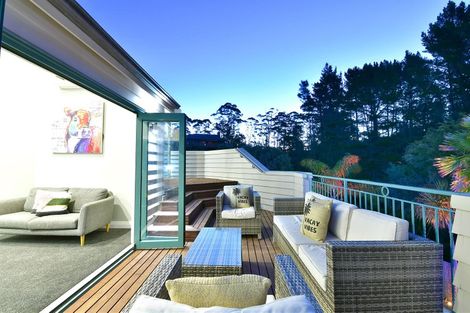 Photo of property in 80 Scott Road, Stanmore Bay, Whangaparaoa, 0932