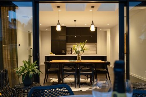 Photo of property in 11 Awanui Avenue, Hokowhitu, Palmerston North, 4410