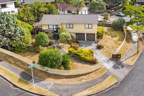 Photo of property in 36 St Annes Crescent, Wattle Downs, Auckland, 2103
