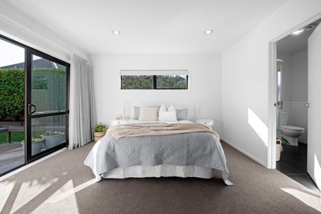 Photo of property in 10 Kentwood Place, Flagstaff, Hamilton, 3210