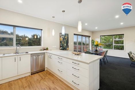 Photo of property in 137 Endeavour Drive, Whitby, Porirua, 5024