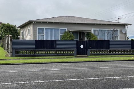 Photo of property in 93 Mclean Street, Waitara, 4320
