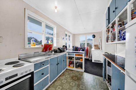 Photo of property in 2 Newbury Place, Waitara, 4320