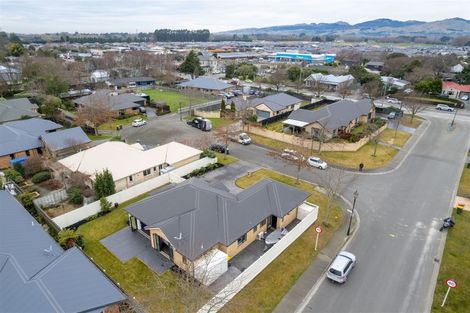 Photo of property in 1 Argyle Place, Prebbleton, 7604