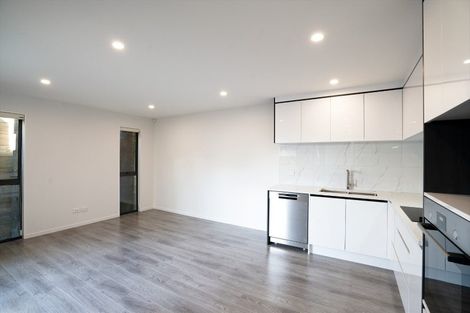 Photo of property in 16c Dianthus Place, Browns Bay, Auckland, 0630