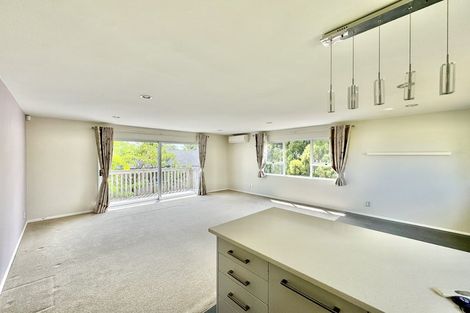 Photo of property in 25 Schnapper Rock Road, Greenhithe, Auckland, 0632