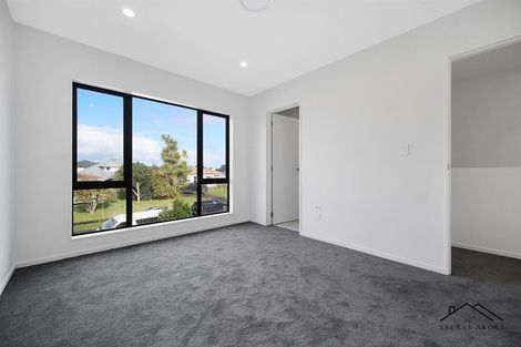 Photo of property in 24c Grande Vue Road, Papatoetoe, Auckland, 2025