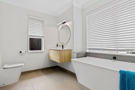 Photo of property in 24 Creedon Glen, Casebrook, Christchurch, 8051