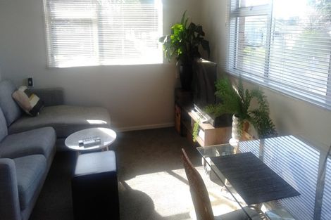 Photo of property in 58 Moana Avenue, One Tree Hill, Auckland, 1061