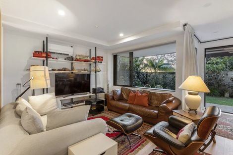 Photo of property in 1/35 Surrey Crescent, Grey Lynn, Auckland, 1021