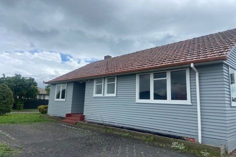 Photo of property in 2 Takahe Street, Frankton, Hamilton, 3204
