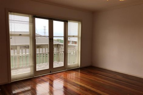 Photo of property in 1/13 Fairlea Road, Te Atatu South, Auckland, 0610
