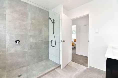 Photo of property in 27 Coronation Road, Hillcrest, Auckland, 0627