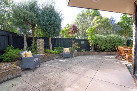 Photo of property in 7 Alpine Grove, Kelvin Grove, Palmerston North, 4414