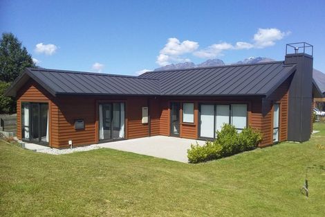 Photo of property in 13 Glenfiddich Road, Jacks Point, Queenstown, 9371