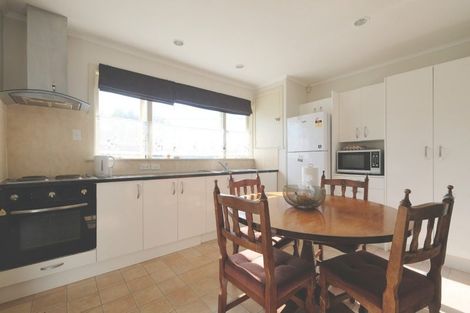 Photo of property in 12 Nield Road, Manurewa, Auckland, 2102