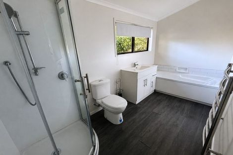 Photo of property in 1 Brynbela Court, Papakura, 2110