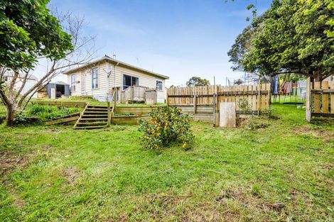 Photo of property in 22 Leicester Street, Patea, 4520