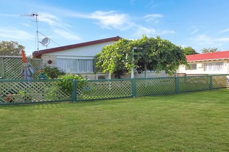 Photo of property in 52a Futter Street, Foxton, 4814