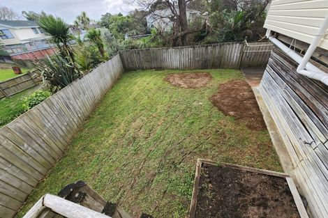 Photo of property in 53 Woodglen Road, Glen Eden, Auckland, 0602