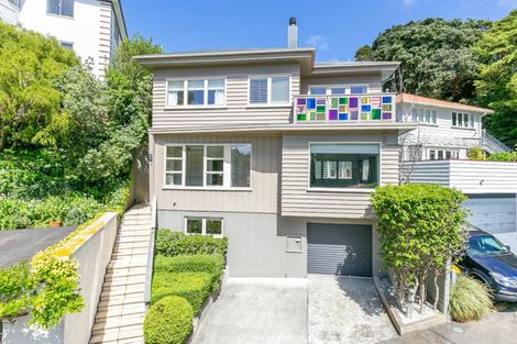Photo of property in 11 Easdale Street, Kelburn, Wellington, 6012