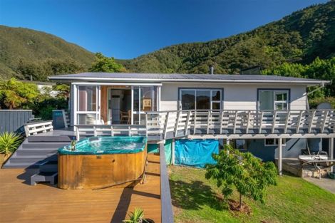 Photo of property in 1768 Kaiuma Bay Road, Kaiuma Bay, Havelock, 7178