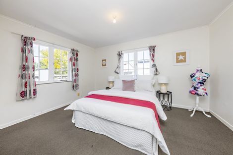 Photo of property in 1/31 Solveig Place, Randwick Park, Auckland, 2105