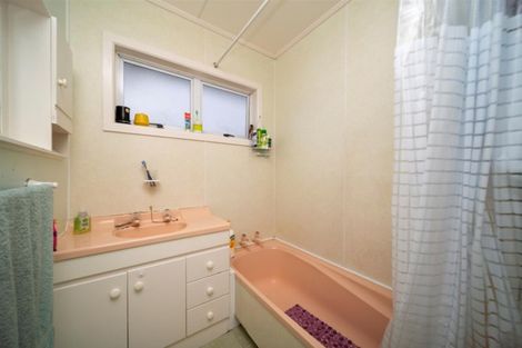 Photo of property in 34 Tayler Street, Eltham, 4322