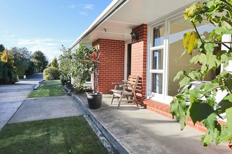 Photo of property in 32 Montrose Street, Gladstone, Invercargill, 9810