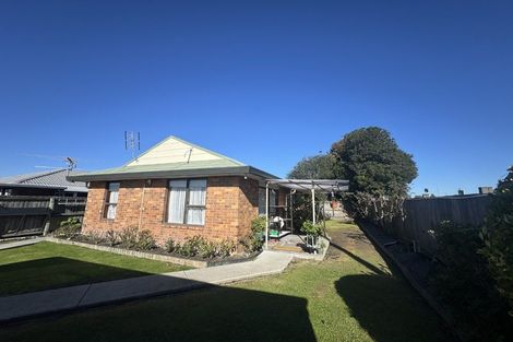 Photo of property in 2/7 Dumfries Drive, Hei Hei, Christchurch, 8042