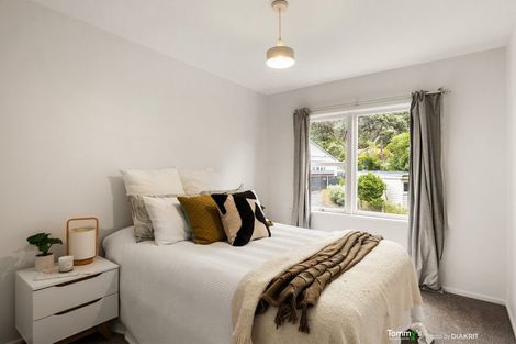 Photo of property in 17 Beach Street, Island Bay, Wellington, 6023