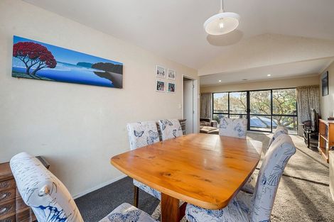 Photo of property in 6 Edward Payton Grove, Pukehangi, Rotorua, 3015