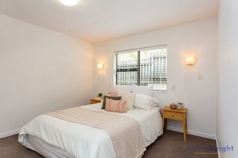 Photo of property in 2 Centaurus Road, Cashmere, Christchurch, 8022