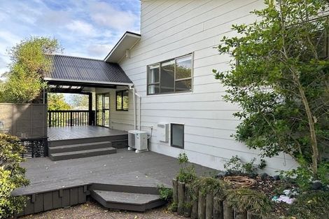 Photo of property in 1/10 Newstead Avenue, Browns Bay, Auckland, 0632